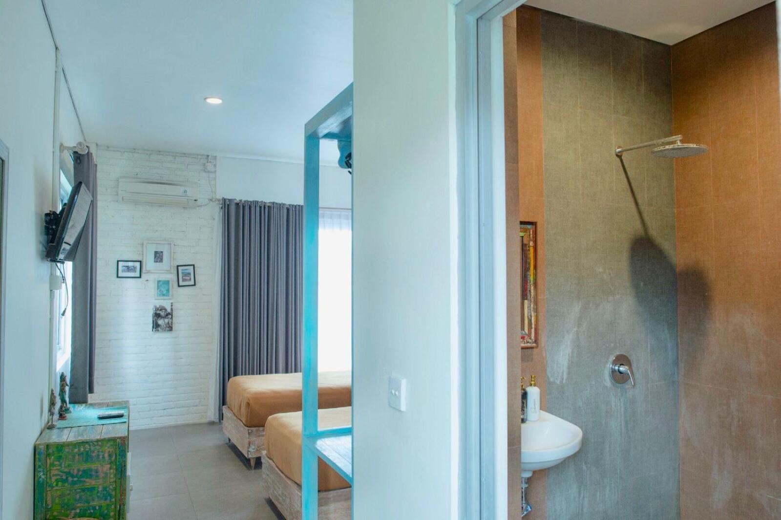 A7 Guesthouse Canggu Buitenkant foto