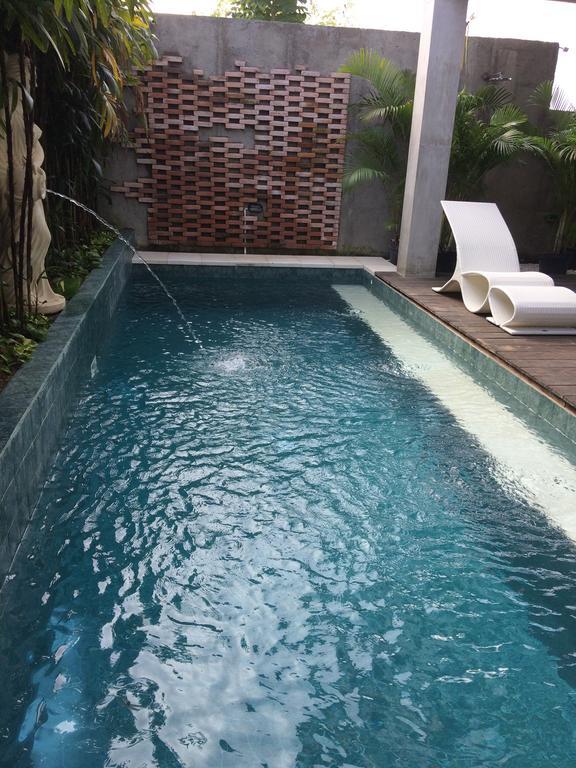 A7 Guesthouse Canggu Buitenkant foto